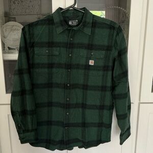 Carhartt long sleeved flannel shirt